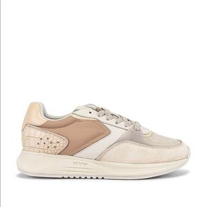 WOMENS HOFF SNEAKER SZ 7.5 (UK SZ 38)